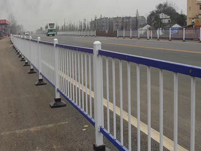 道路锌钢护栏图片4